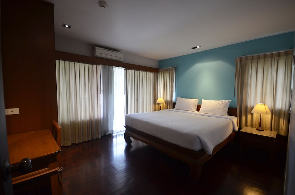 2 BEDROOMS, FAMILY SUITE