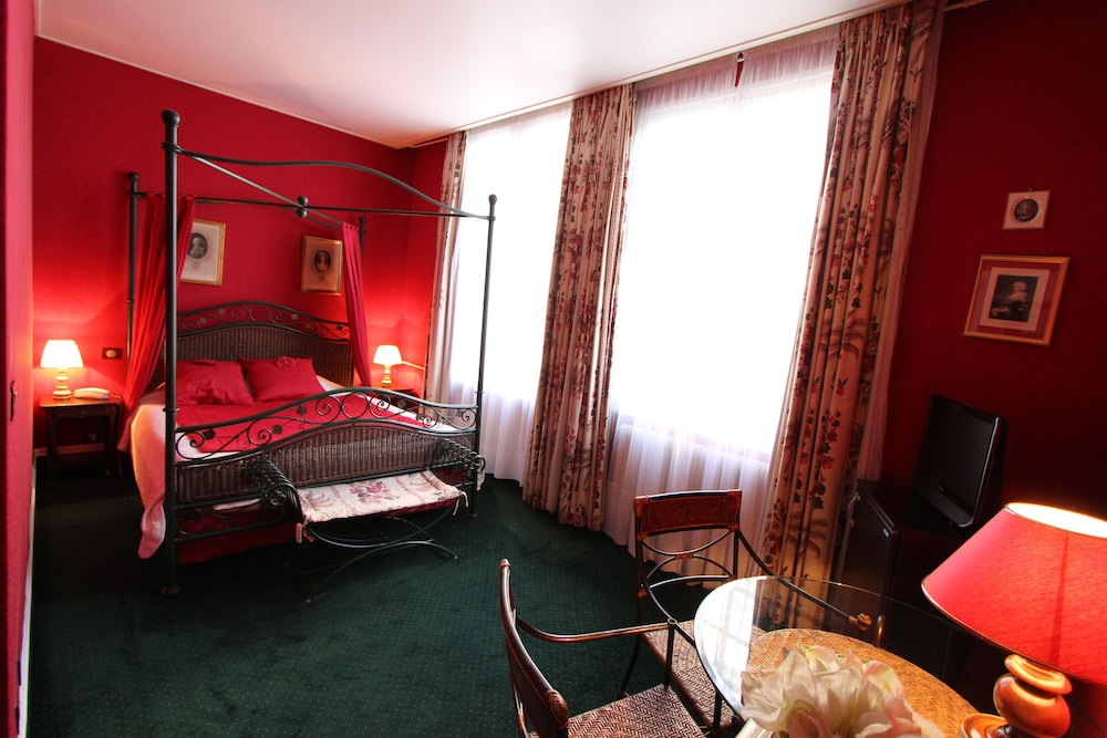 HOTEL DE LA BRETONNERIE 69/86