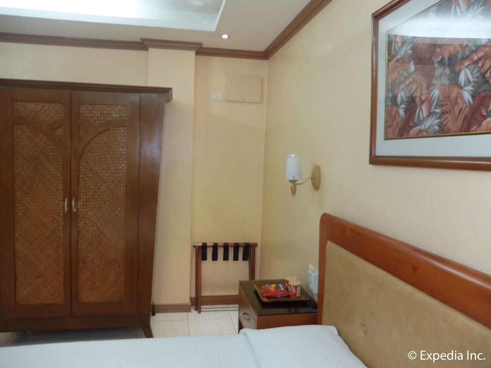 Pacific Breeze Hotel And Resort 28/71