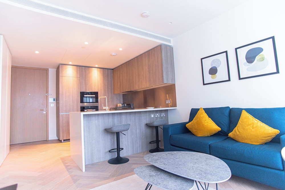 Shoreditch Square by Squa.re Apartments 33/39
