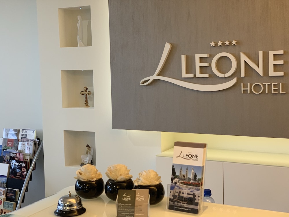 Hotel Leone 54/60