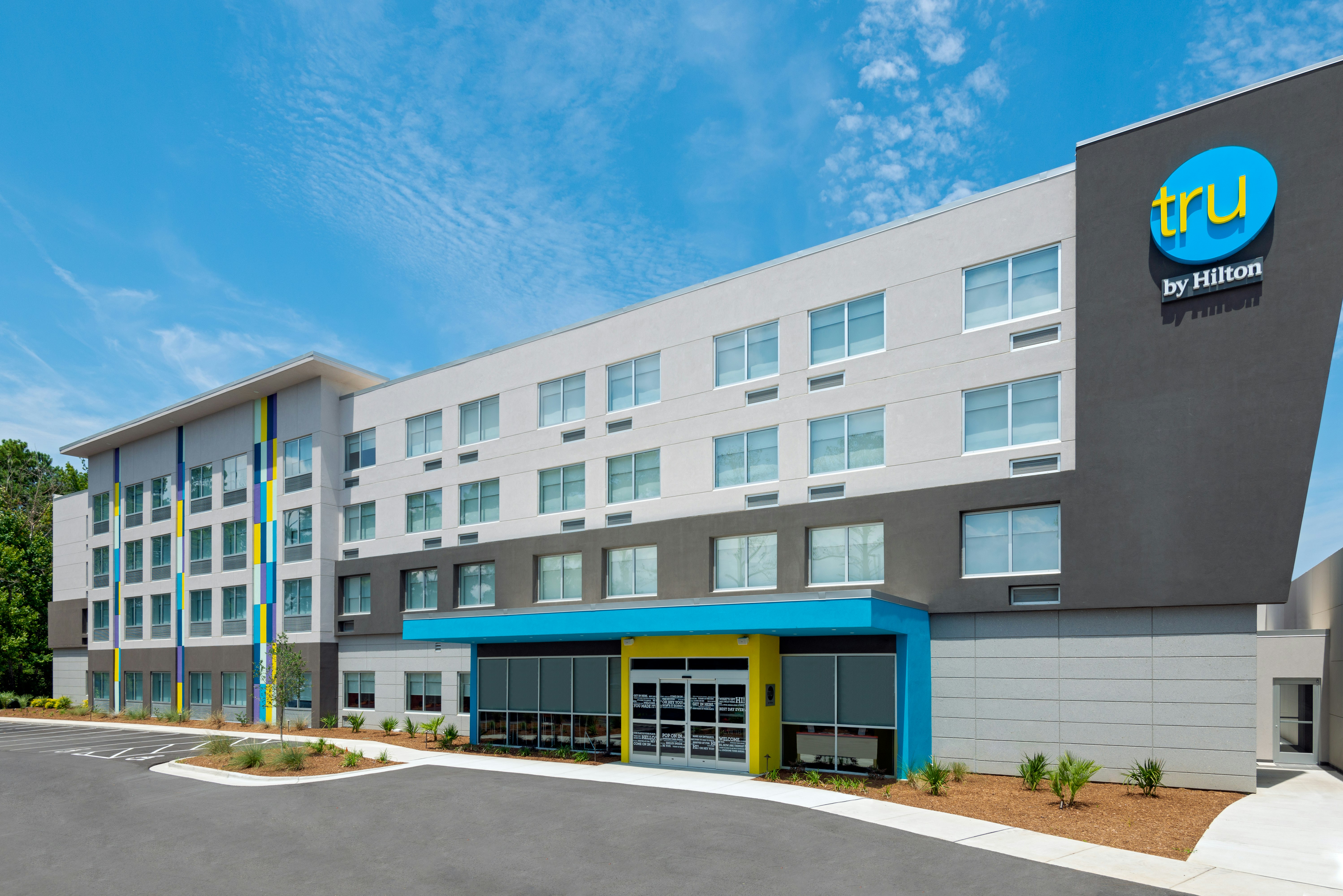 Tru by Hilton Wilmington photo2