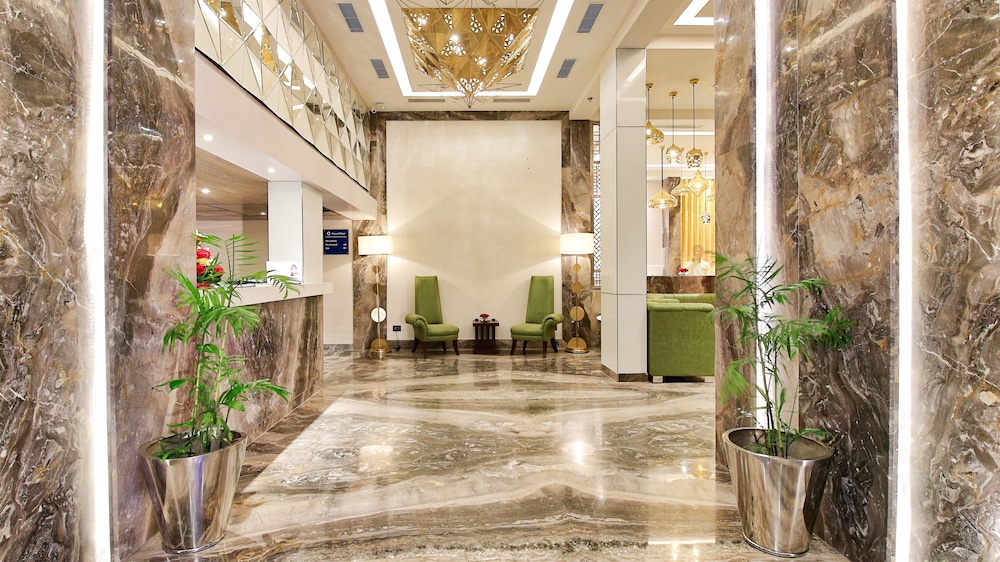 Golden Tulip Essential Jaipur 6/43