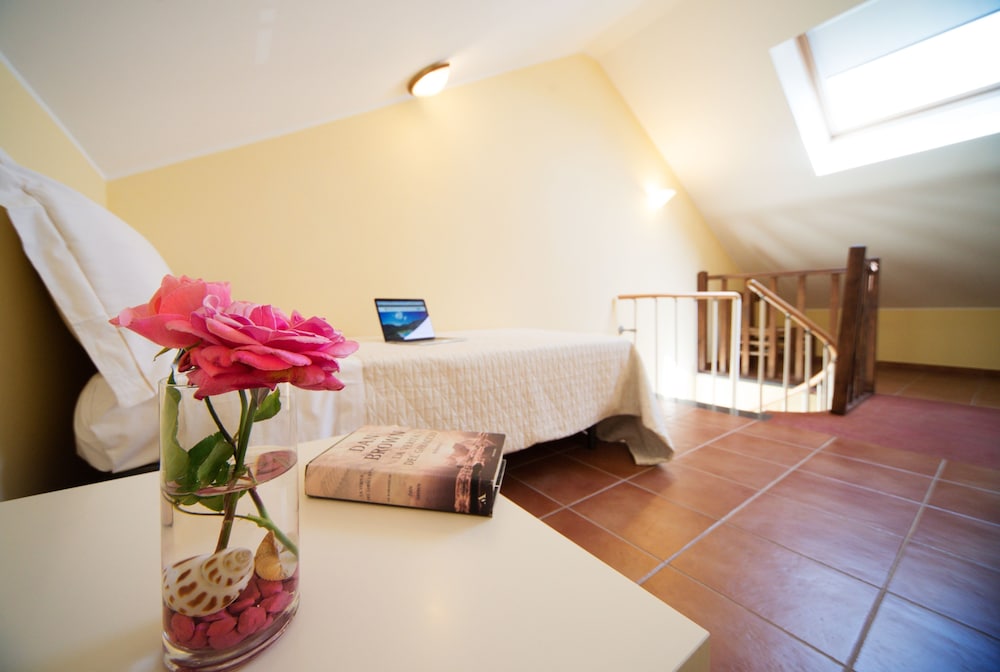 'A NUCIARA PARK HOTEL & WELLNESS CENTER 4/40