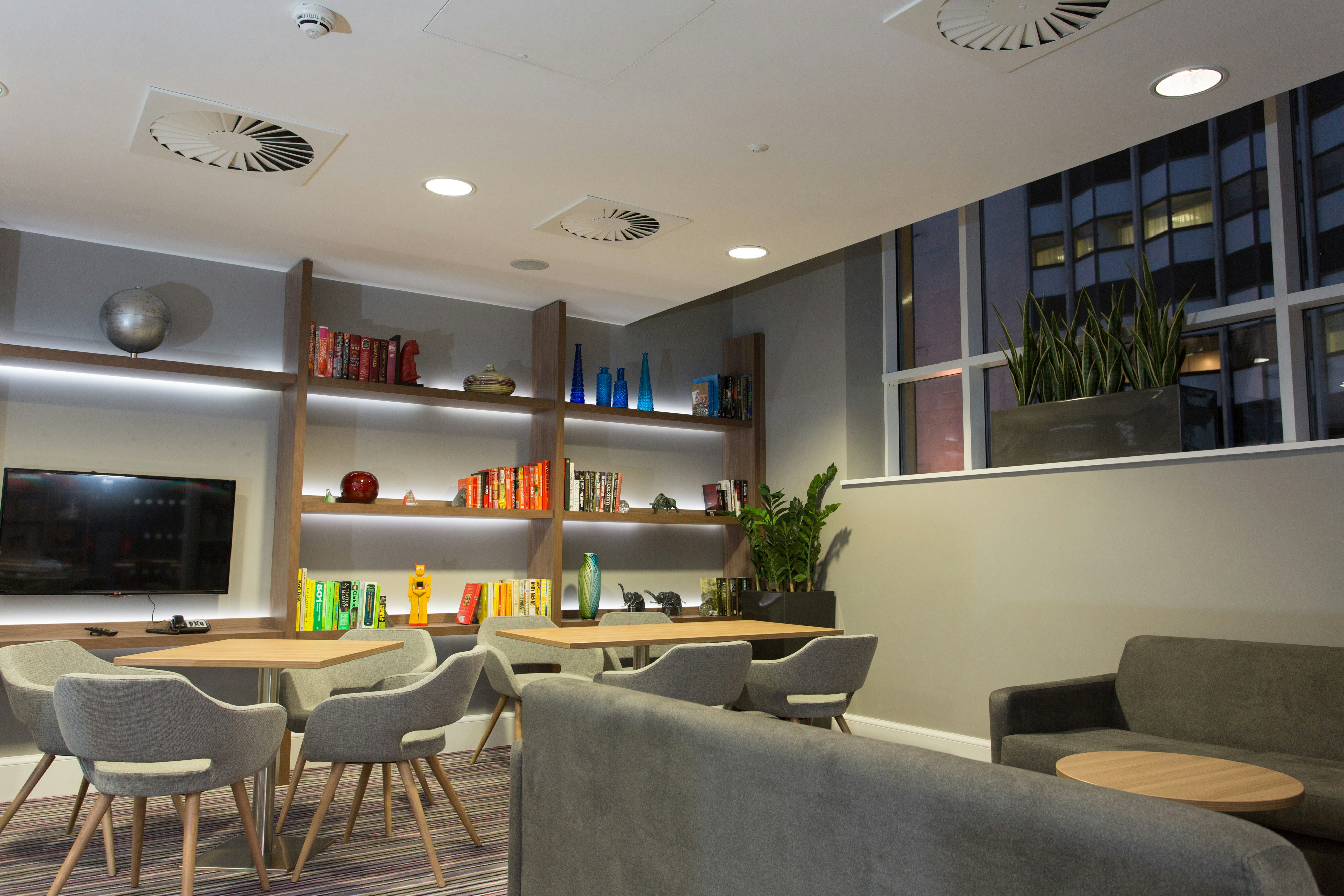 Staybridge Suites Birmingham by IHG 52/75