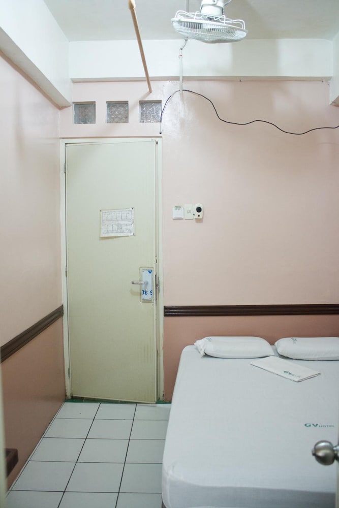 Gv Hotel Catarman 18/23