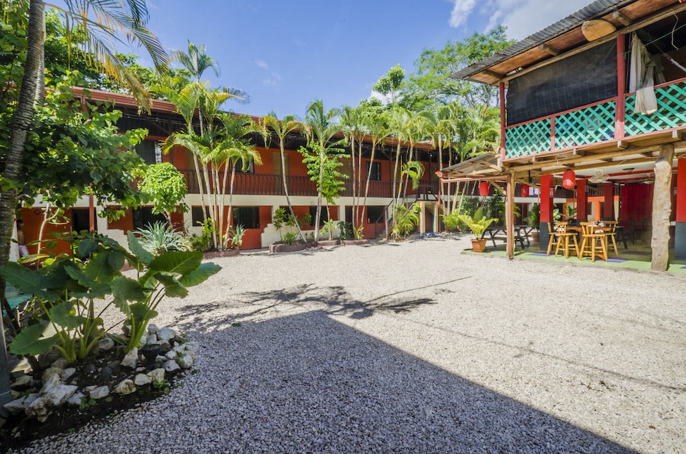 Hotel Playa Samara 36/50