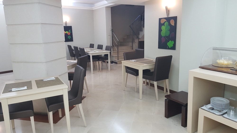 Torres Novas 23/28