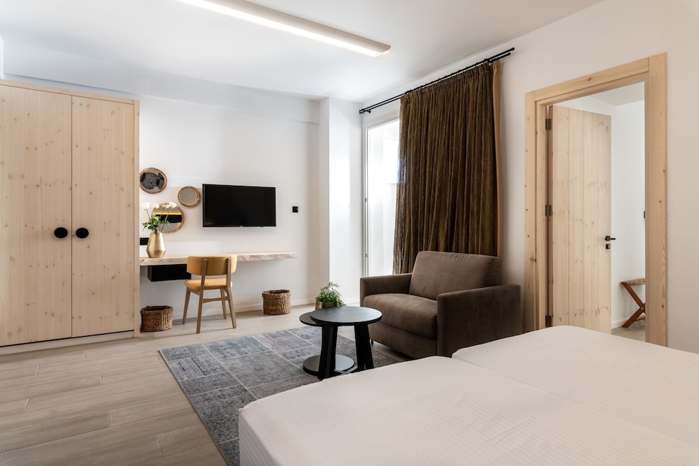 Abacus Suites 20/82