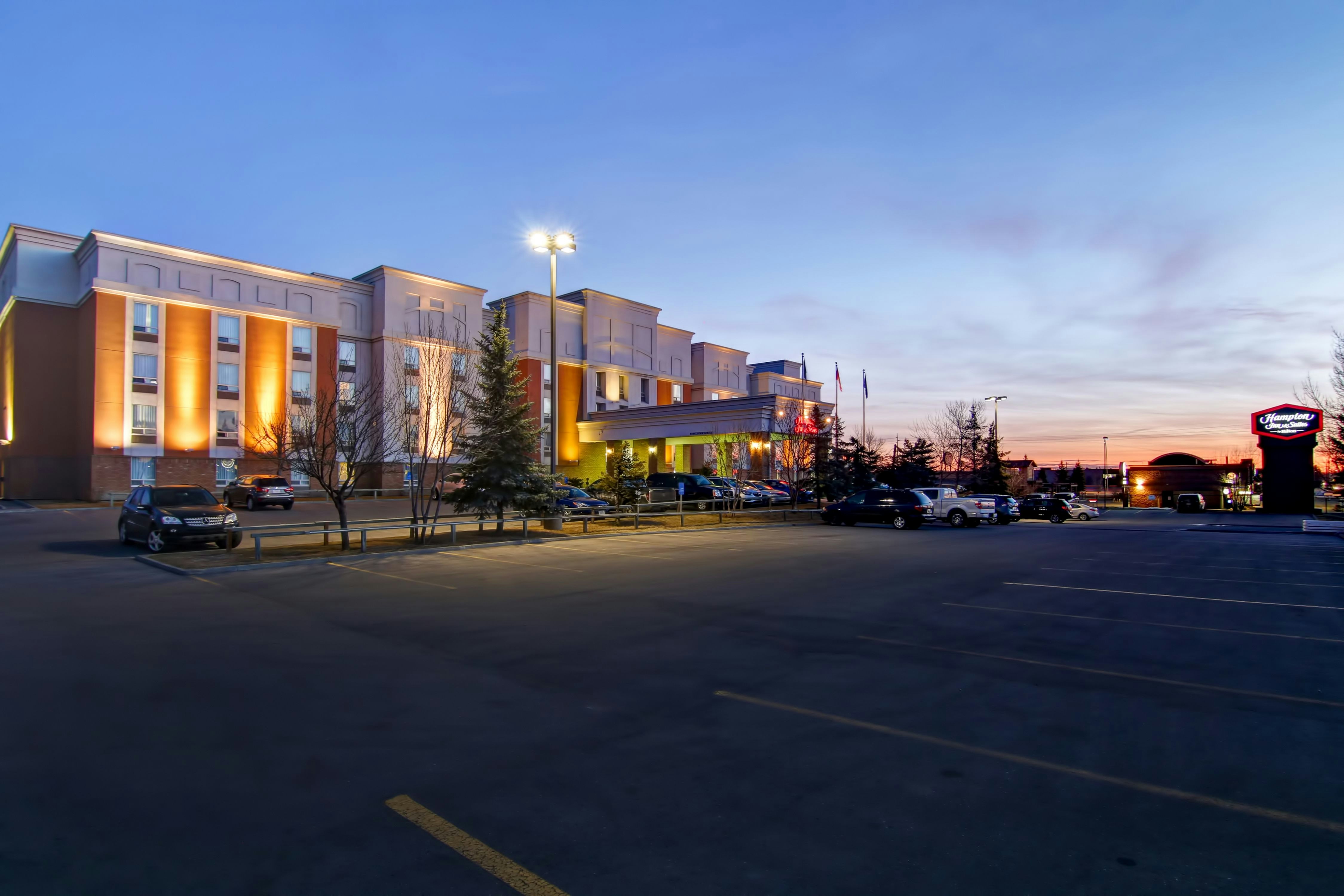 Hampton Inn & Suites by Hilton Calgary-Airport 20/22