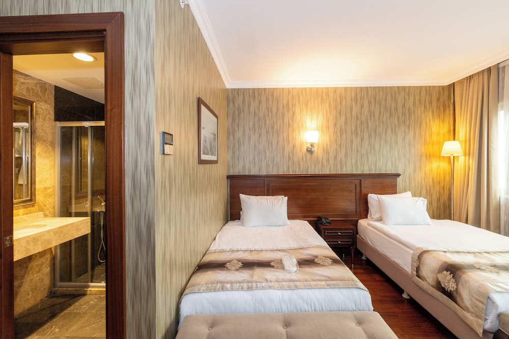 Crestium Taksim Prive & Spa 38/62
