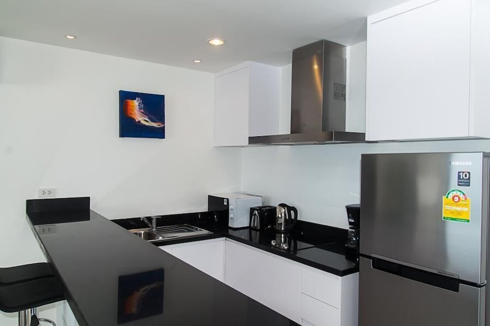 Tropical Sea View Residence 49/60