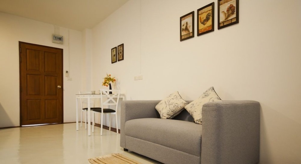 The Meet Green Apartment 40/66