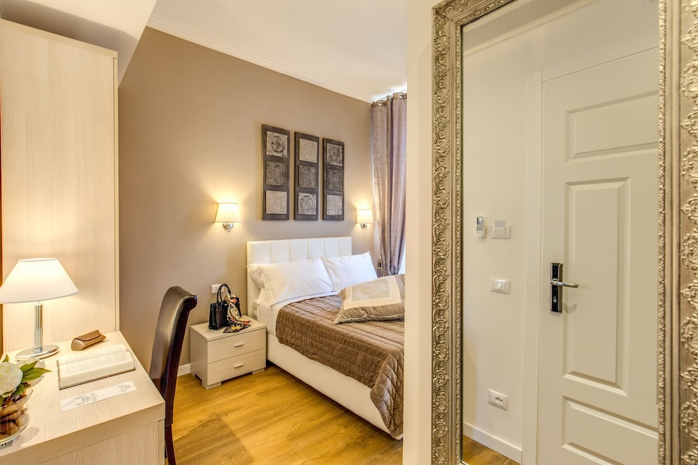 The Bridge Suites 26/51