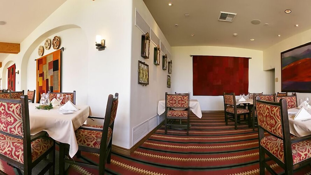 Francisco Grande Hotel and Golf Resort 40/42