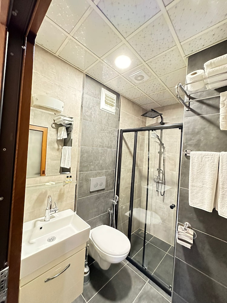 Trabzon Gloria Suite Hotel 34/38