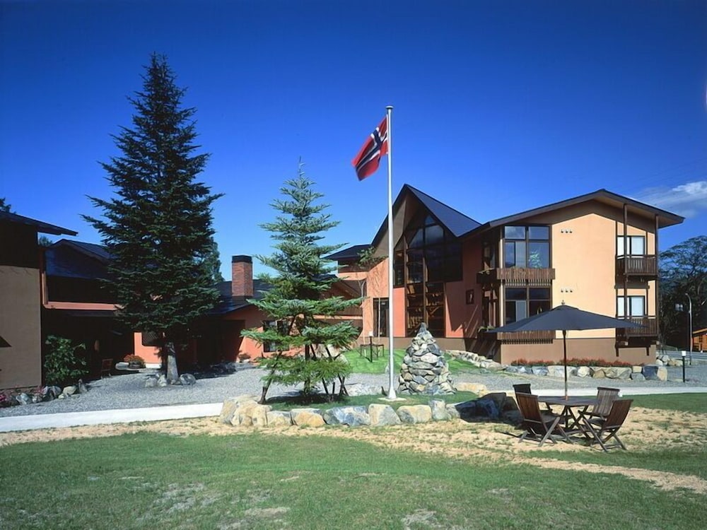 Hakuba Alpine Hotel 54/56