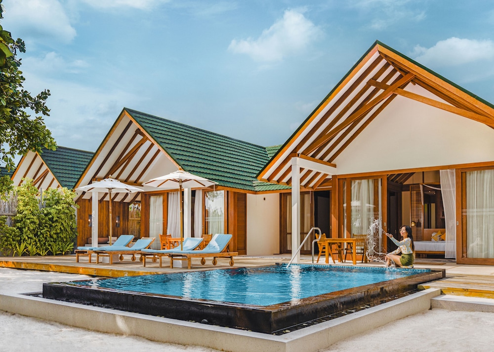 Furaveri Maldives 45/67