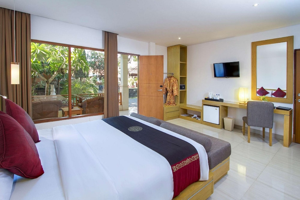 Kuta Beach Club Hotel 13/57