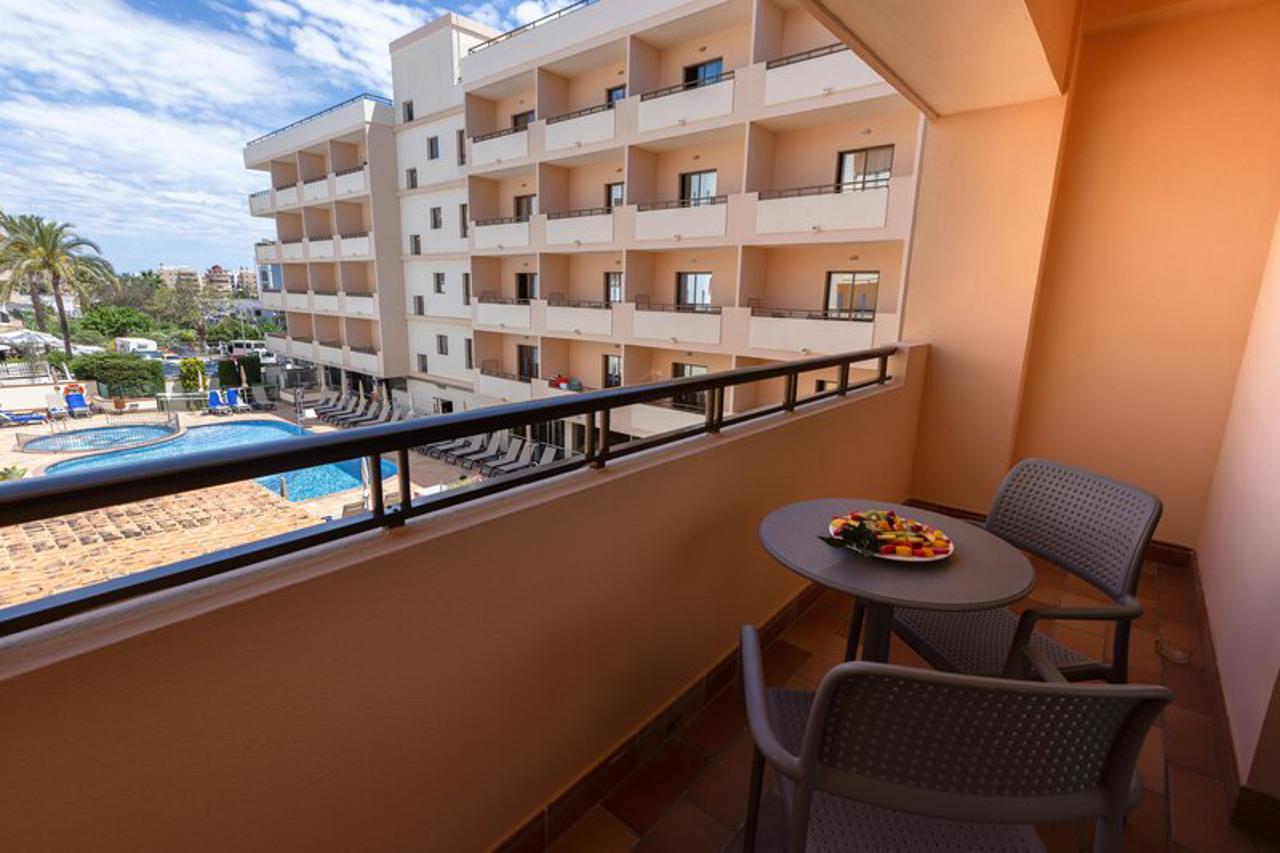 Invisa Hotel La Cala 2/99
