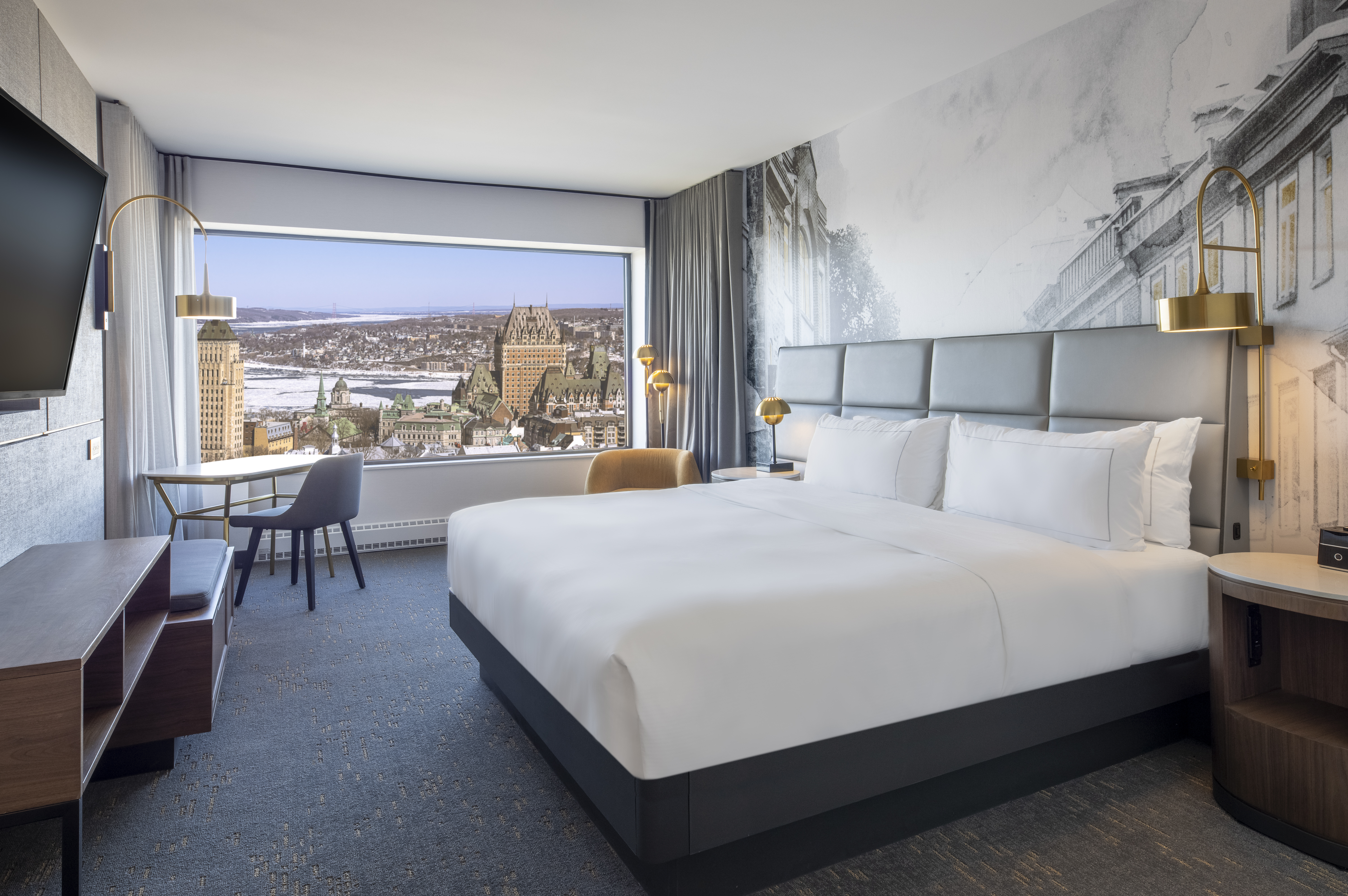 EXECUTIVE, KING BED, RIVER VIEW, LOUNGE ACCESS