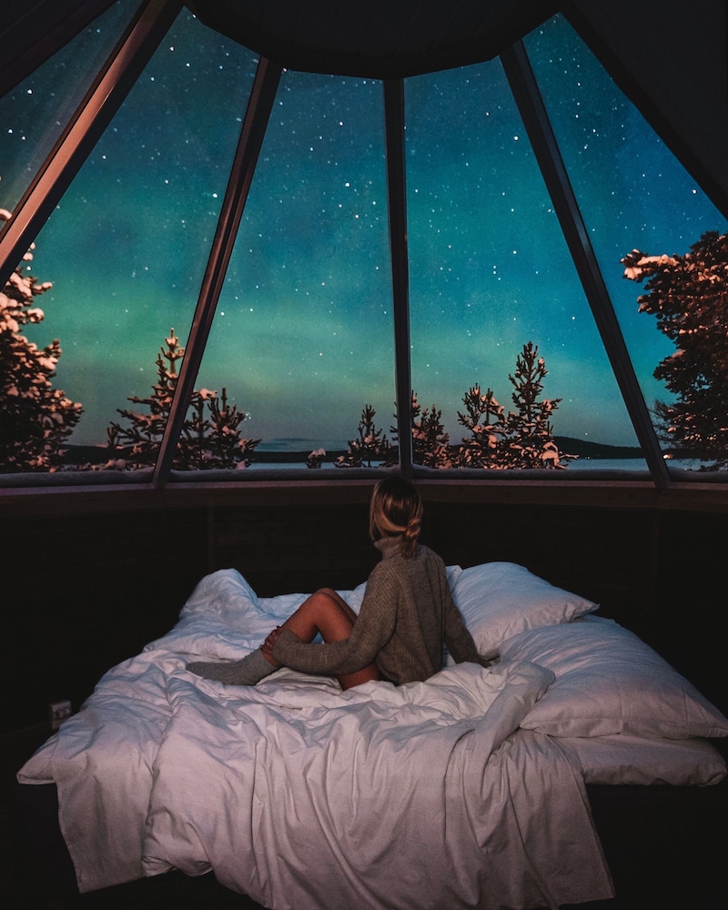 Aurora, Cabin, Queen Bed, Sofa
