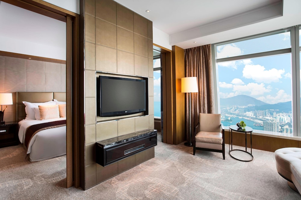 The Ritz Carlton Hong Kong 17/35