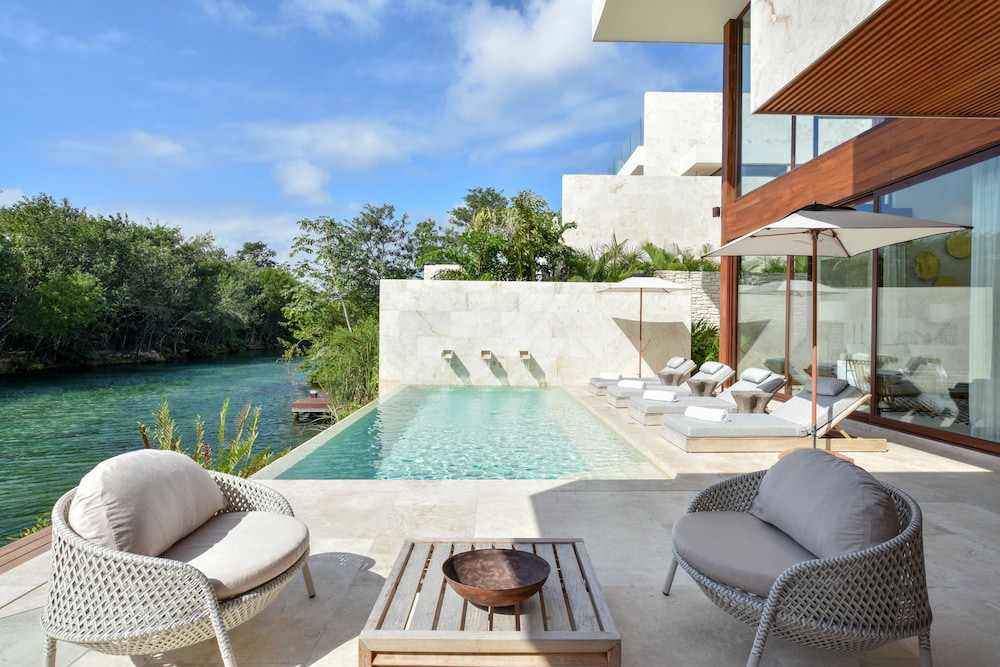 Rosewood Mayakoba 79/89