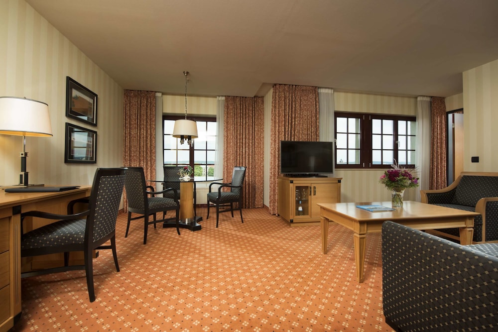 Maritim Hotel & Internationales Congress Center Dresden 46/75