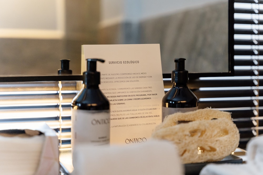 Ontico Urban Design Hotel 24/50
