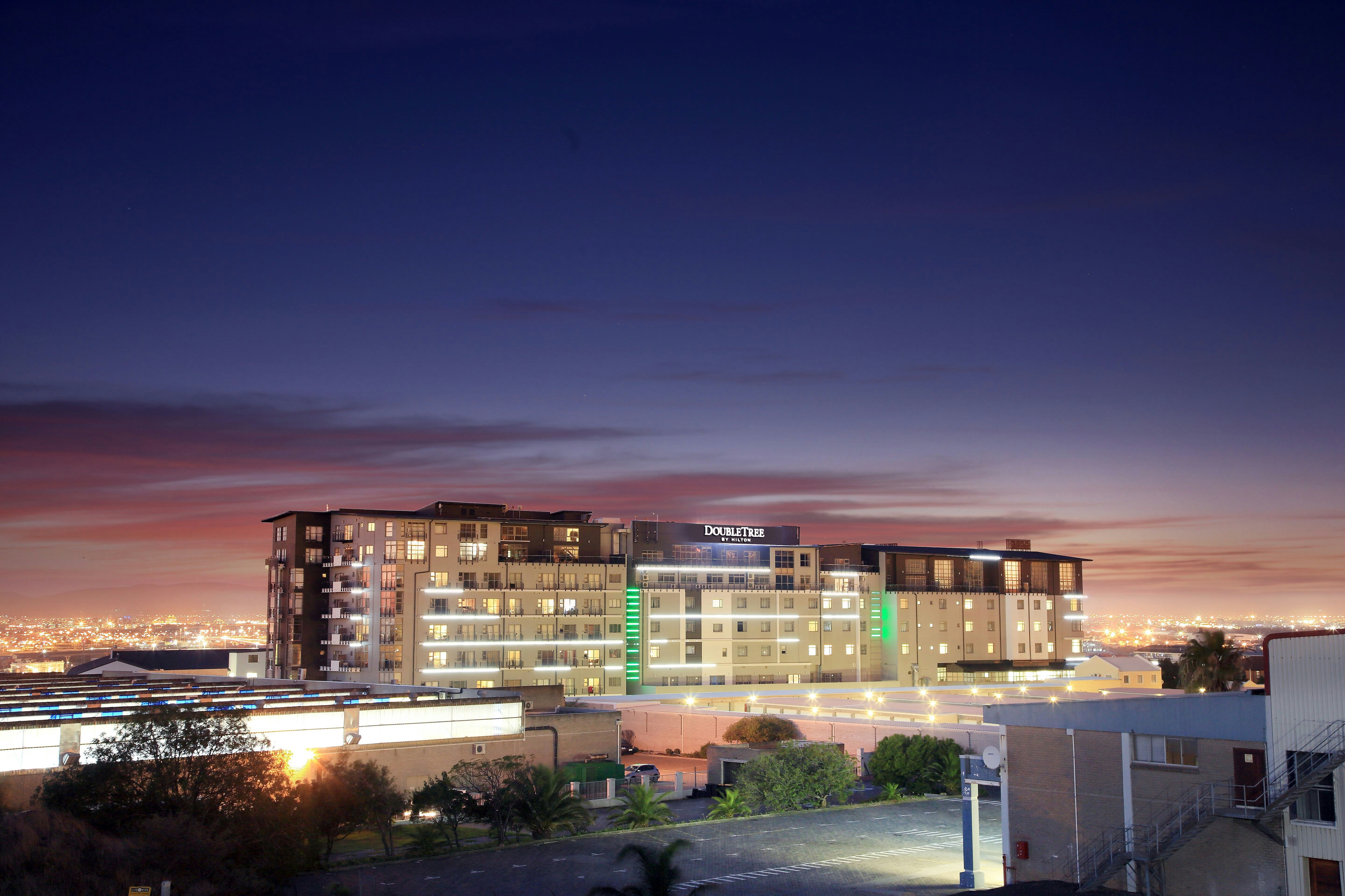 Doubletree By Hilton Cape Town - Upper Eastside photo1