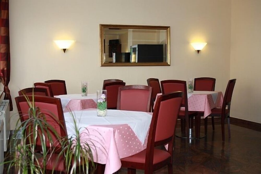 Turm Hotel Hanau 17/23