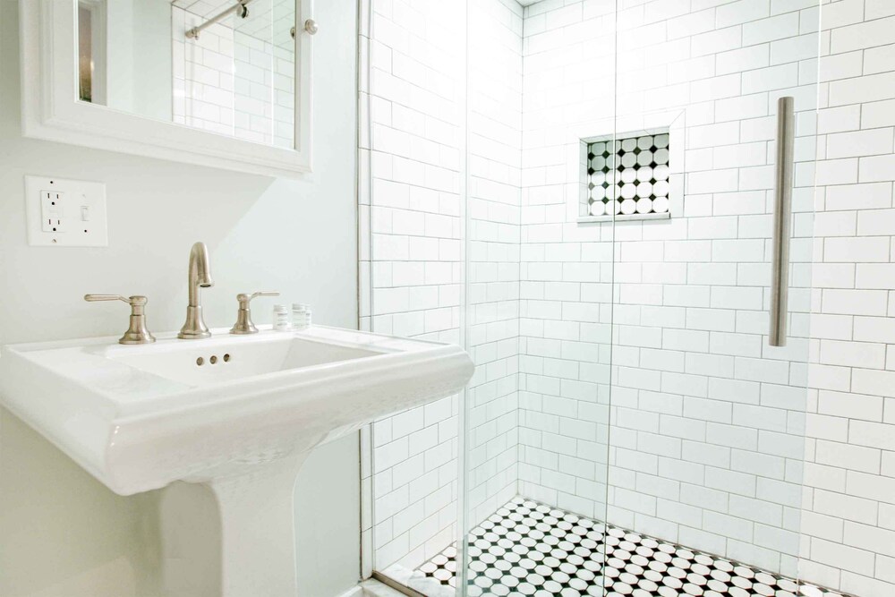 The Provincetown Hotel at Gabriel's 48/51