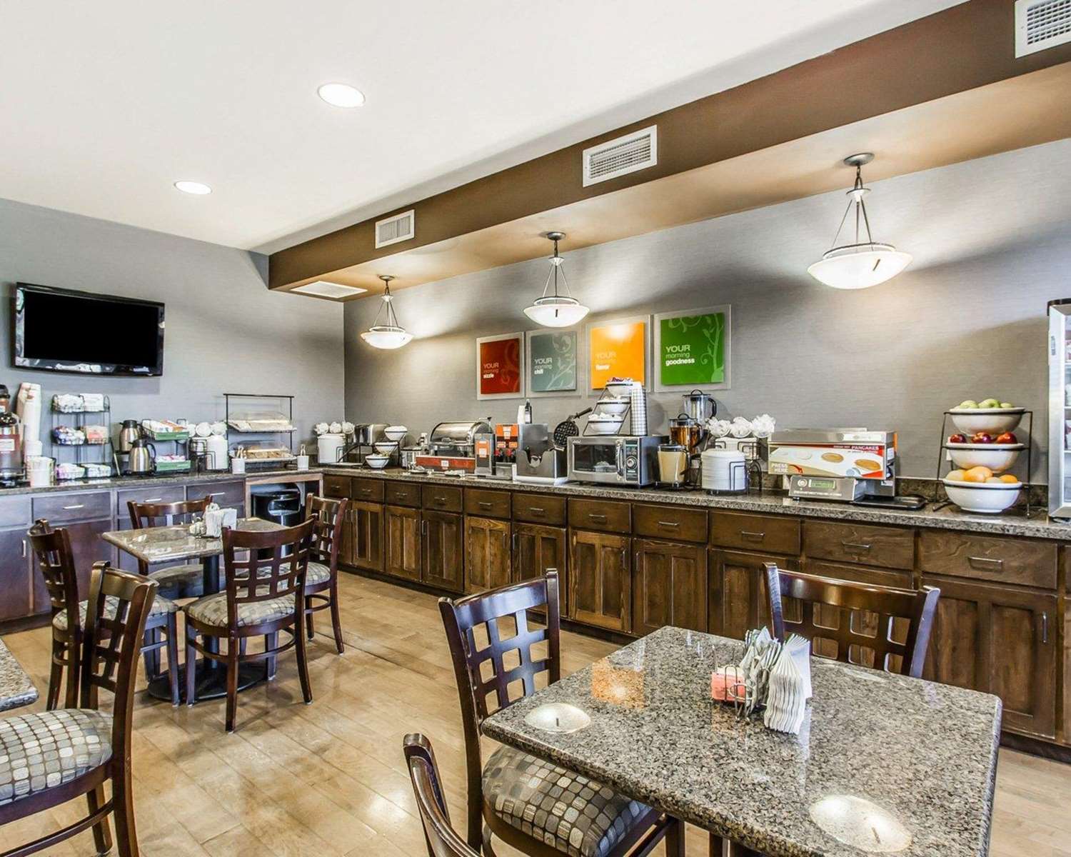 Comfort Inn & Suites Near Lake Guntersville 43/52