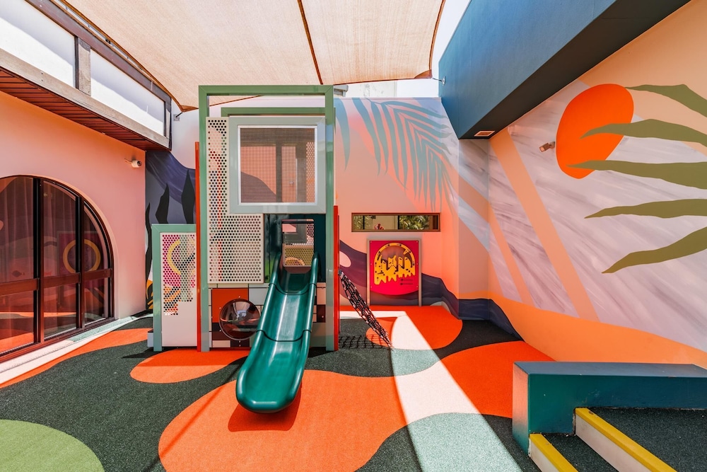Mermaid Waters Hotel by Nightcap Plus 40/50