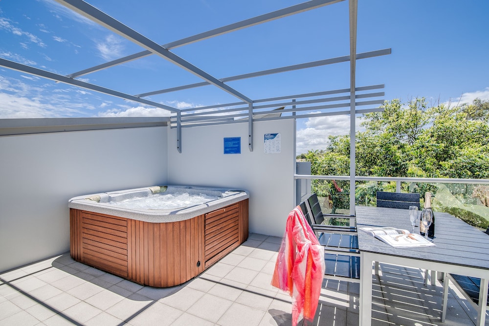 Q Resort Coolum At the Beach Resort 49/79