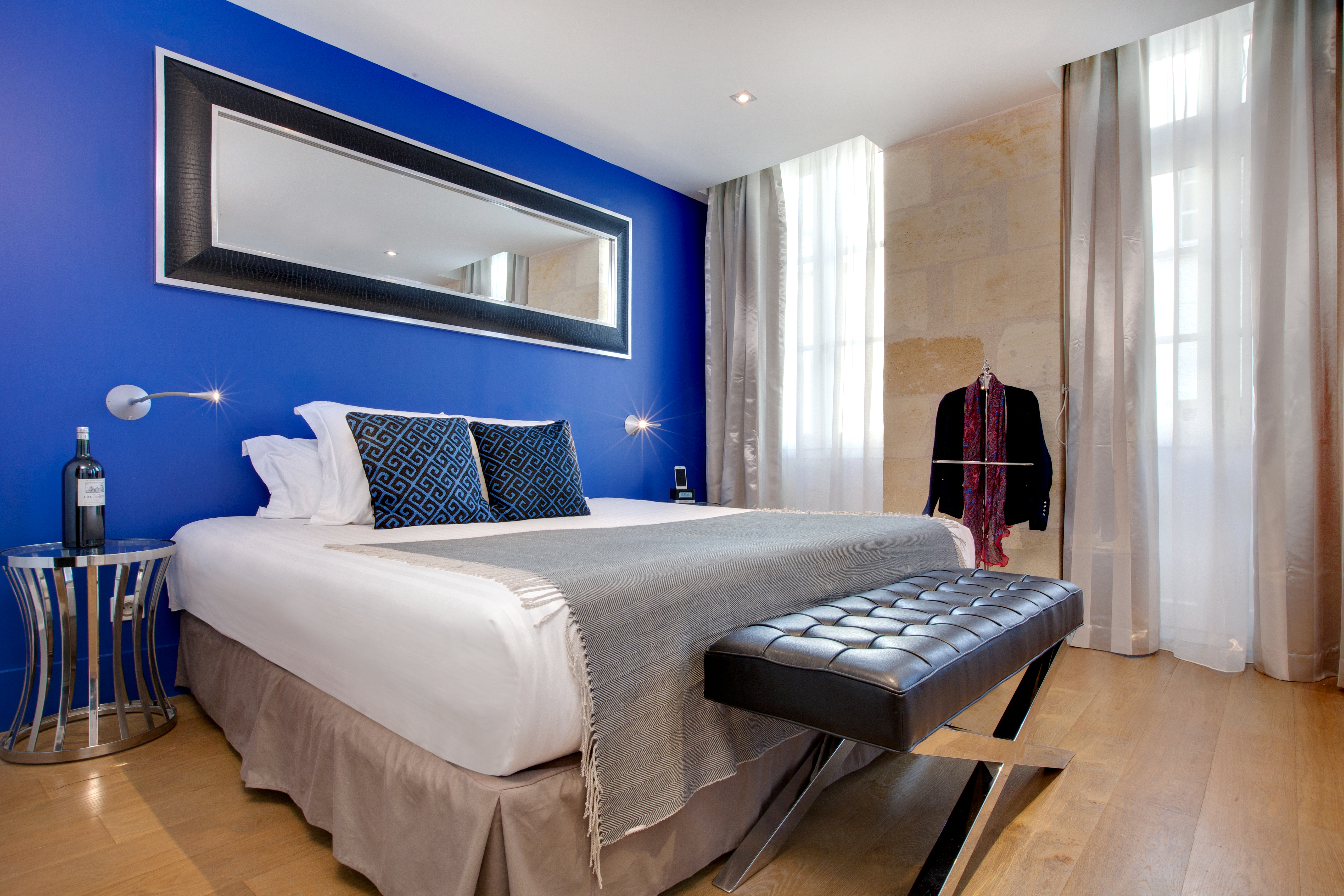 Deluxe, Double Bed