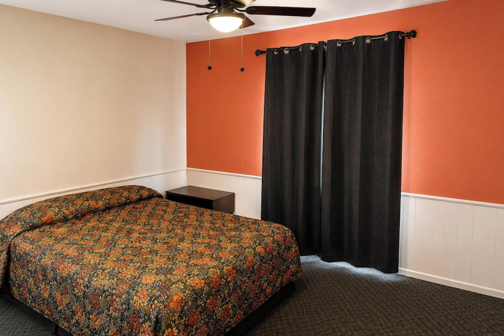 Sands Inn & Suites Lake Havasu City 30/60