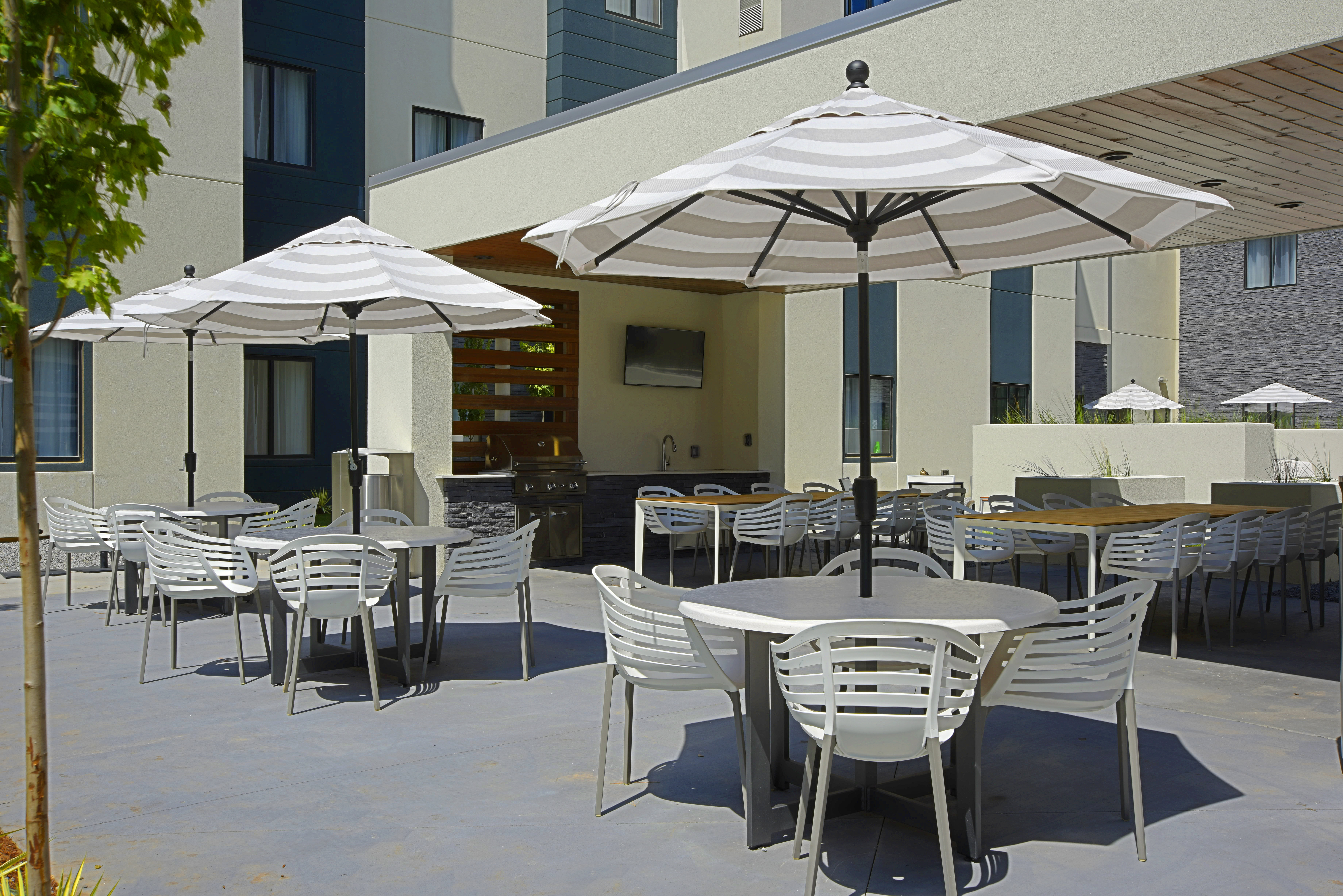 STAYBRIDGE SUITES LITTLE ROCK - MEDICAL CENTER 55/66