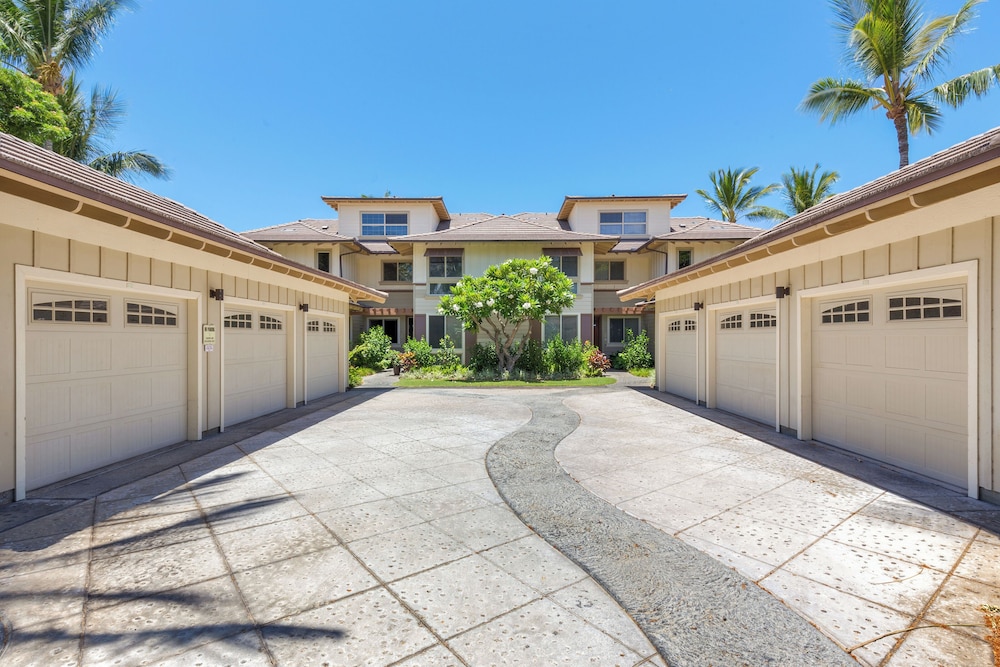 Kohala Coast Vacation Rentals by Outrigger 44/50