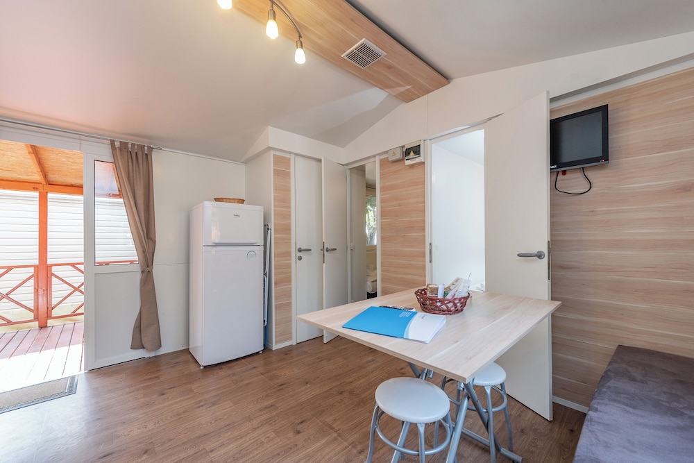 Camping Paklenica - Mobile Homes 18/55
