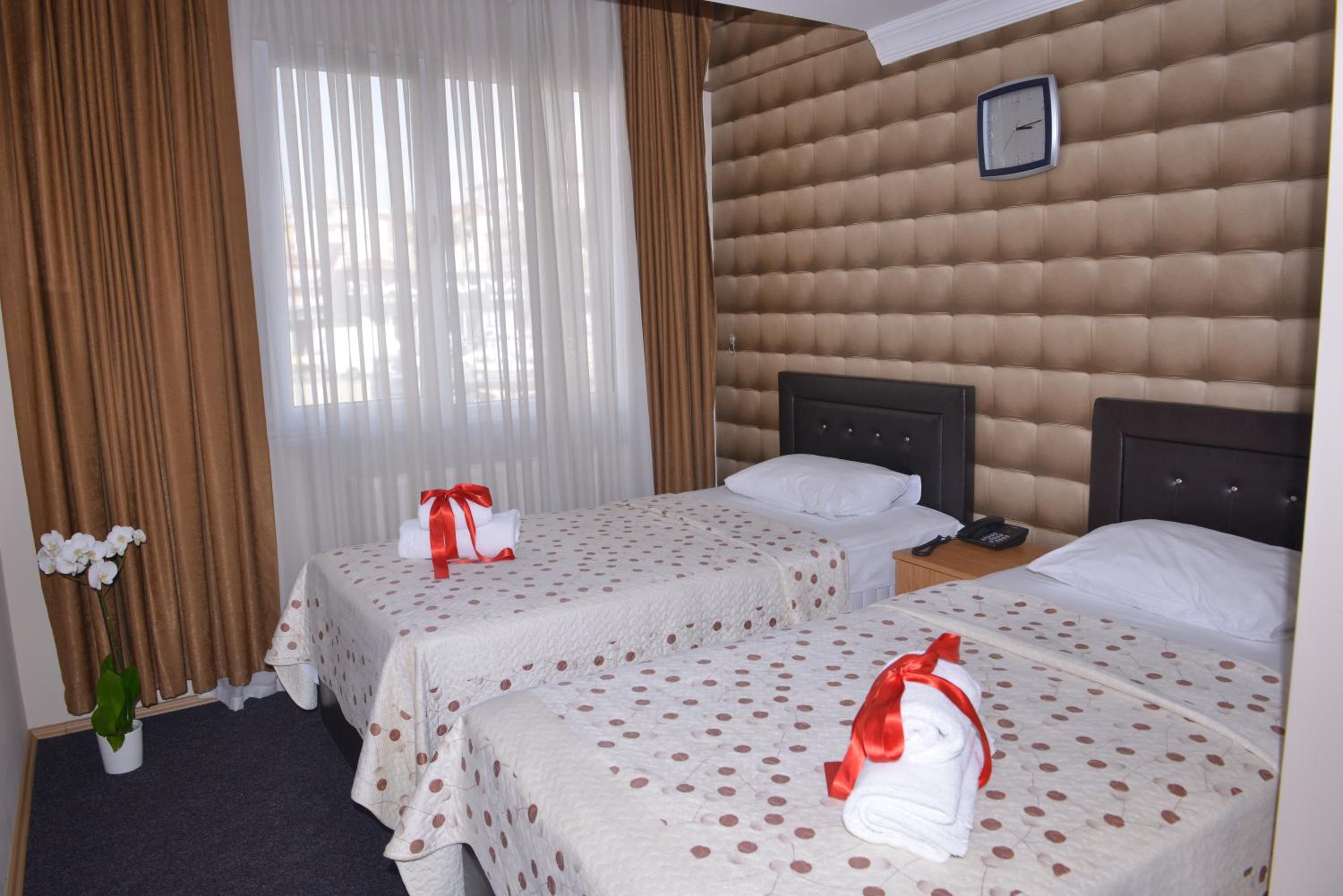 Hotel Kervan 27/50