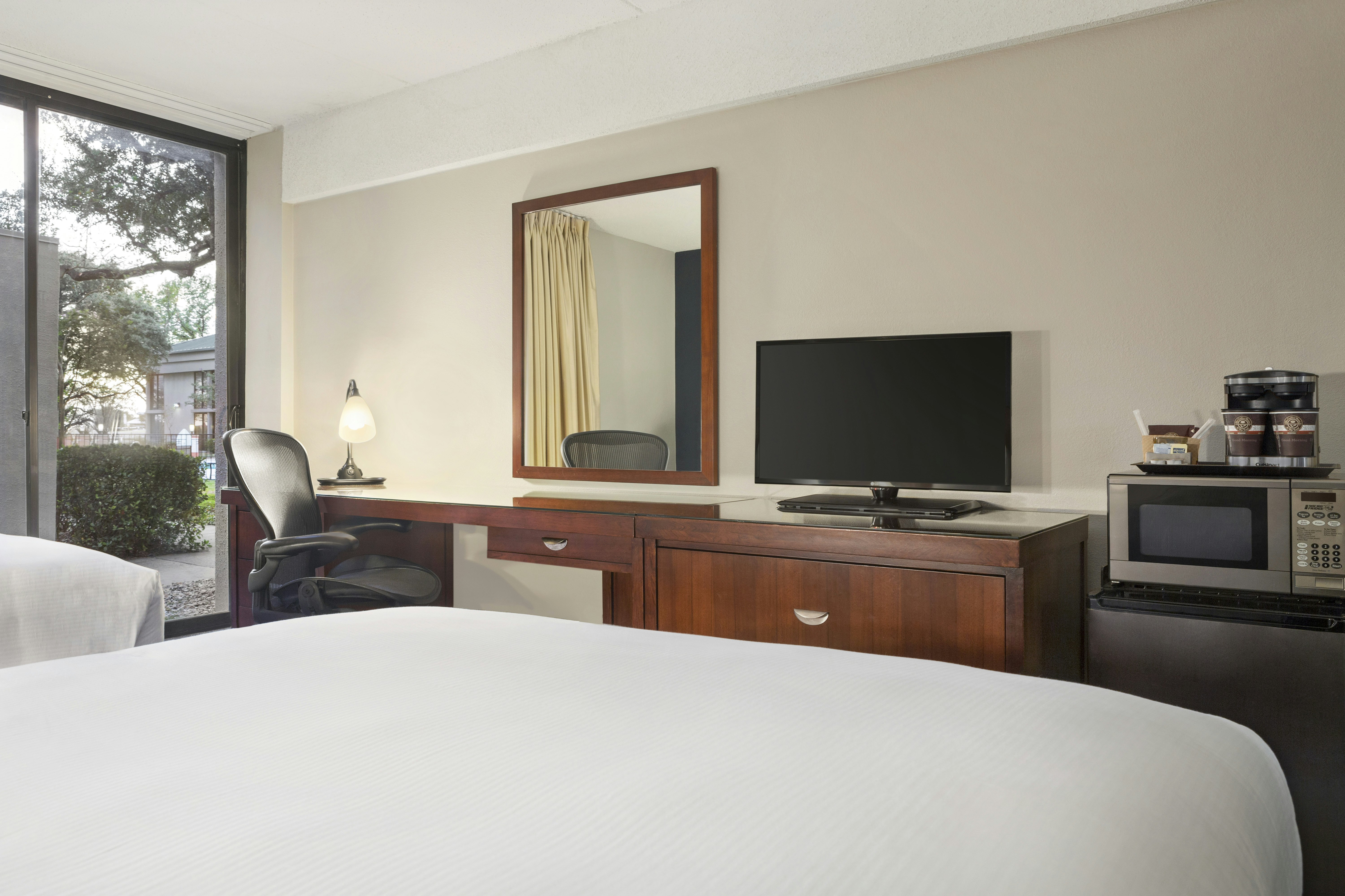 DoubleTree by Hilton Hotel Dallas DFW Airport North 15/53