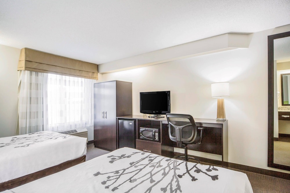 Sleep Inn & Suites Columbus, NE 51/61