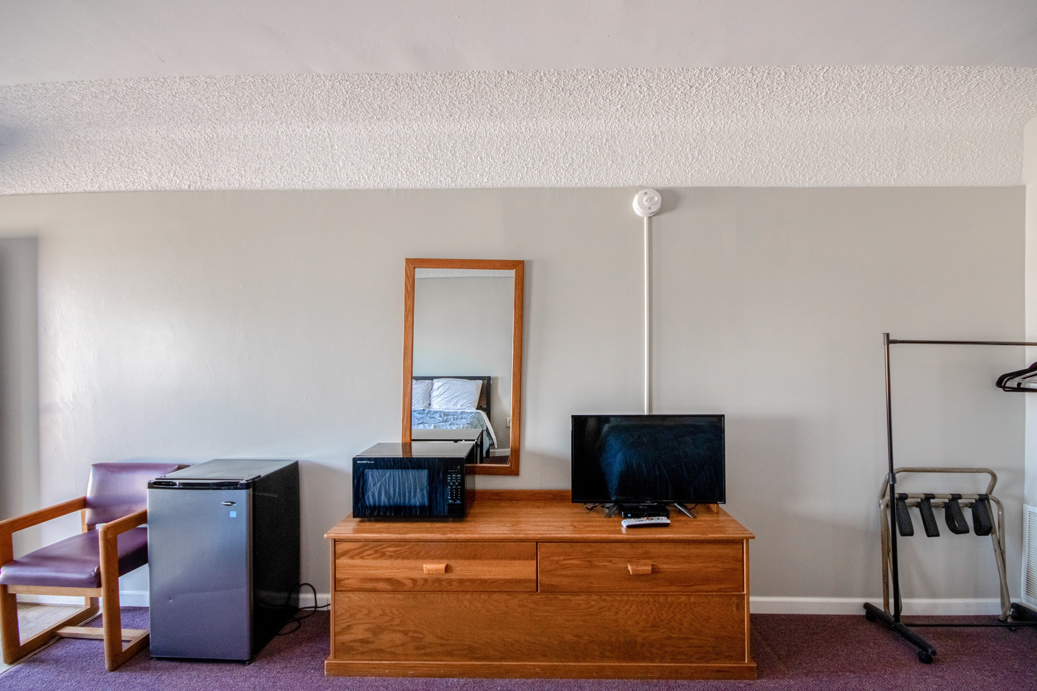 OYO Crossroads Inn 30/42
