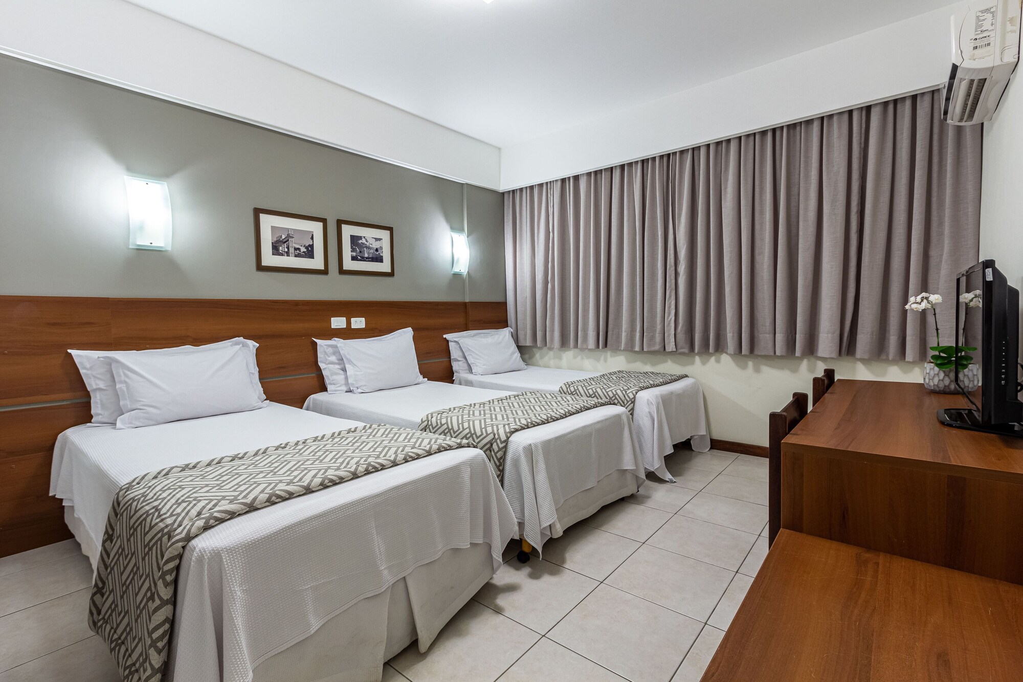 STANDARD, 3 BEDS