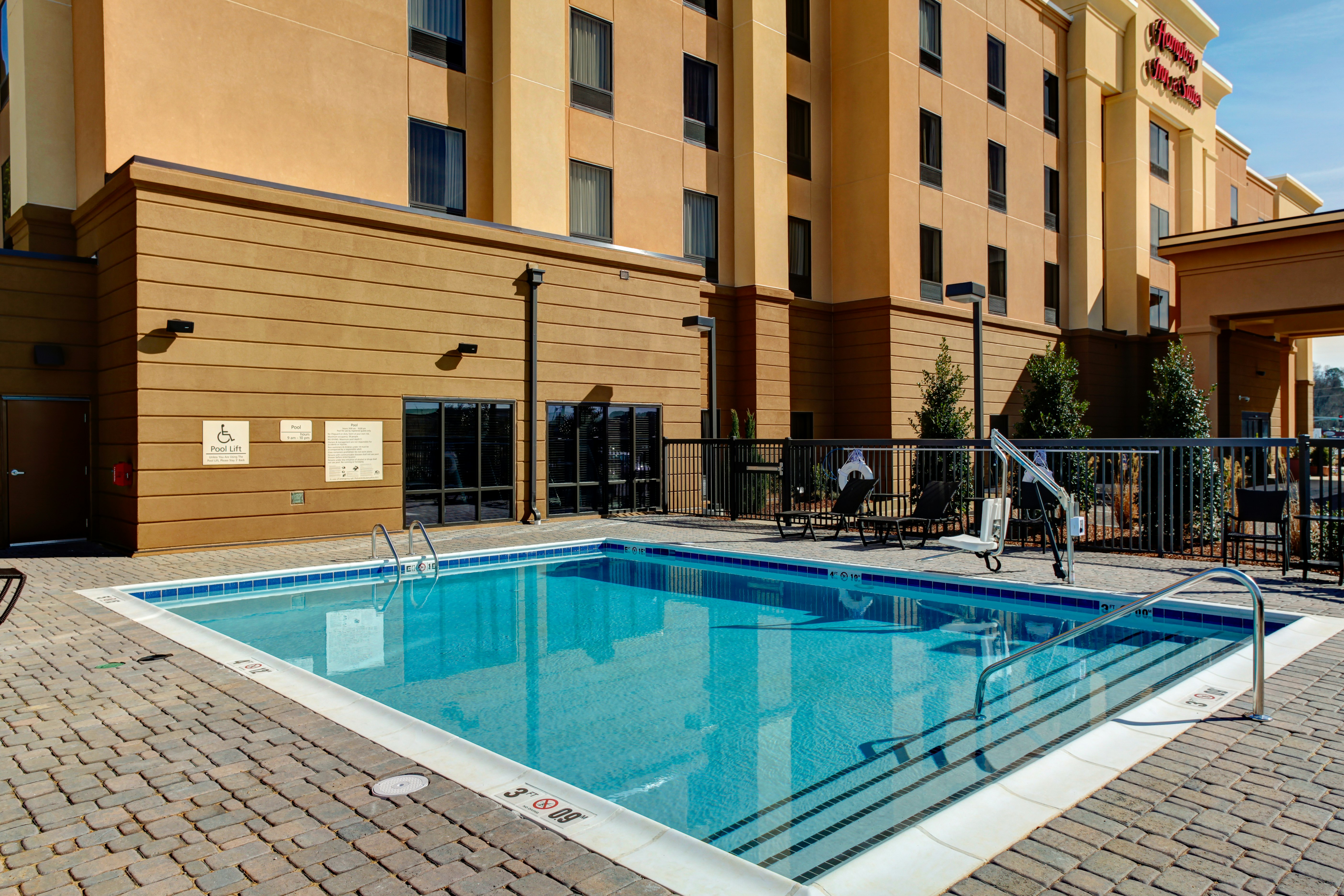 Hampton Inn & Suites Columbus 32/47