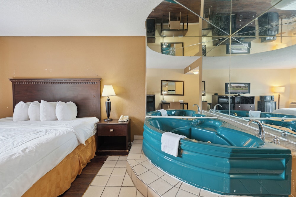 Days Inn by Wyndham Toledo 21/37