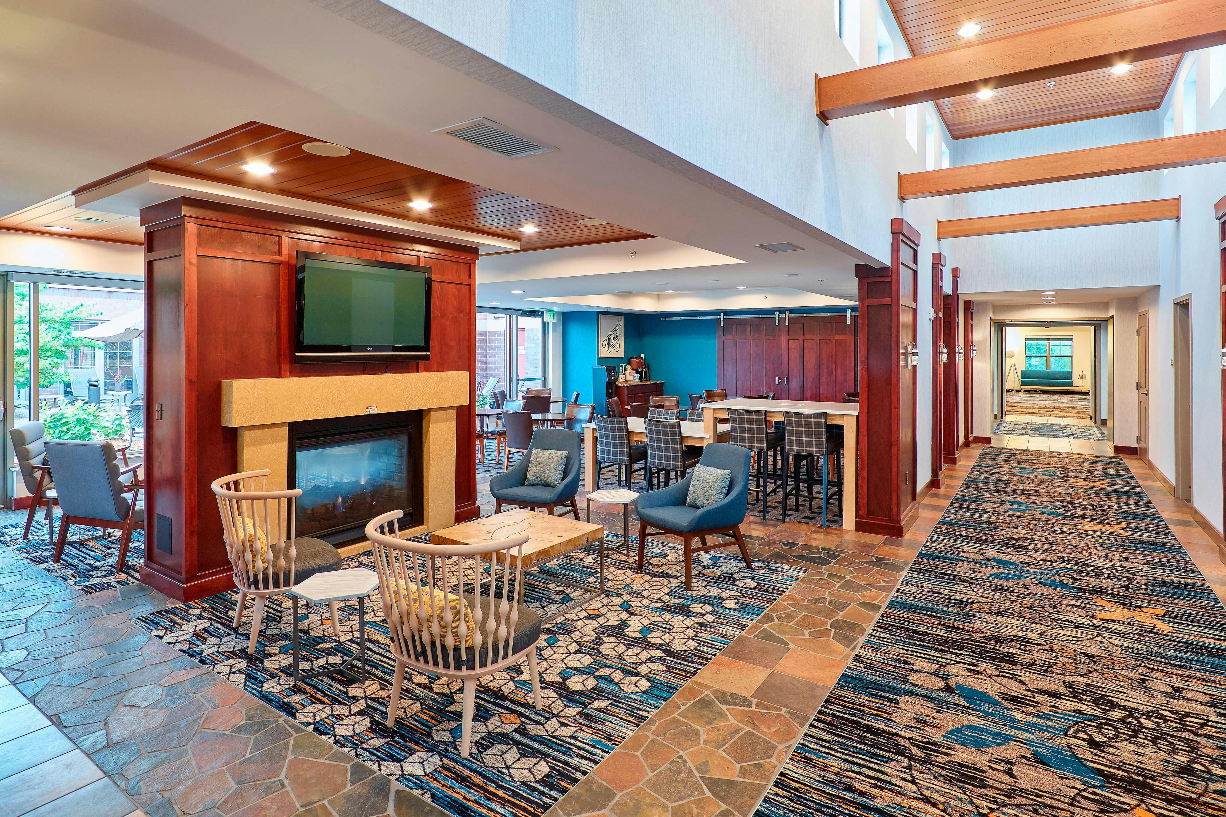 Residence Inn Minneapolis Plymouth 23/28