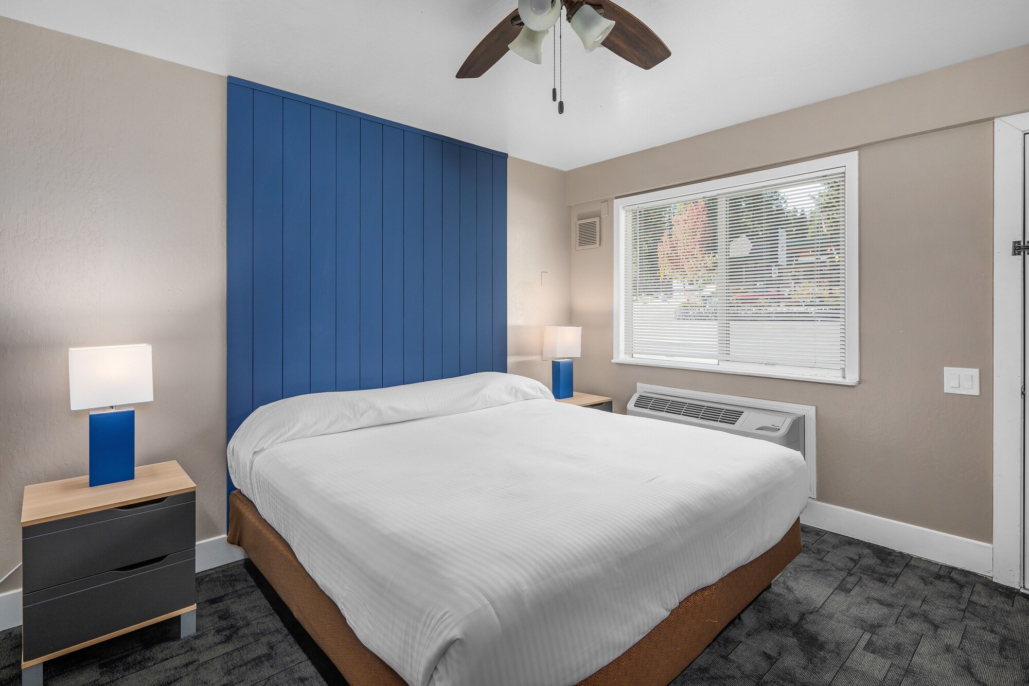 غرفة قياسية بسرير كينج، Tahoe City Inn 2/4